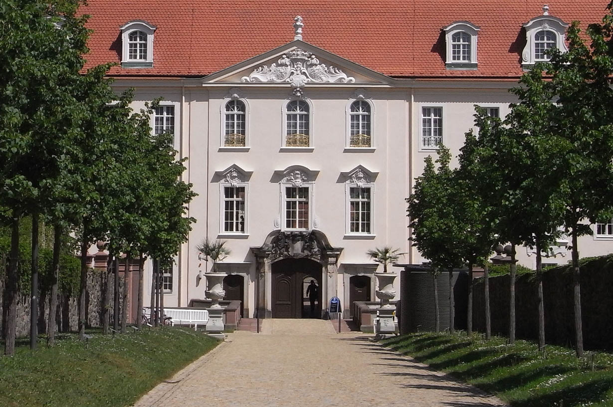 Schlosspark und Allee, Lichtenwalde